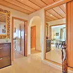 Private Penthouse * ラゴス