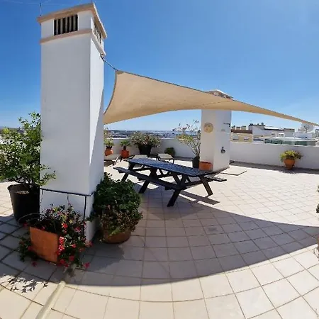 Private Penthouse * לאגוּ‏ש