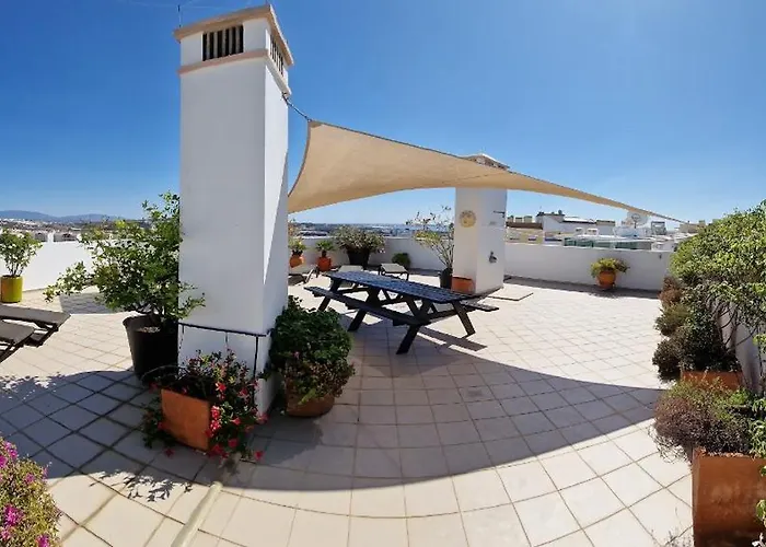 Private Penthouse * Lagos