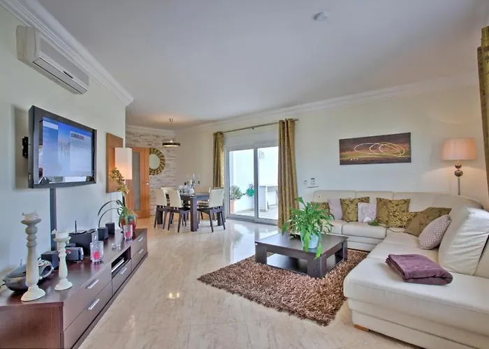 Private Penthouse Apartment